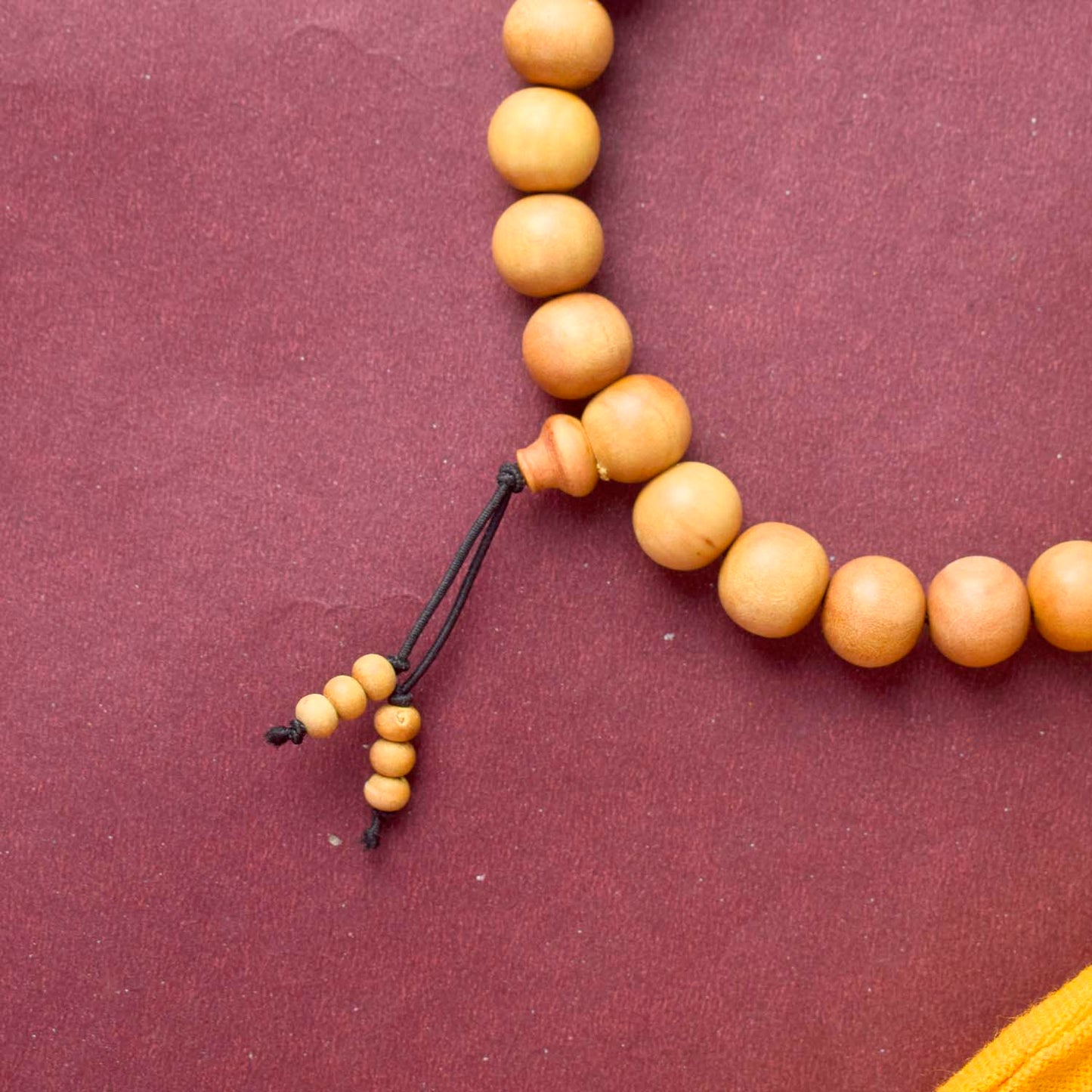 10mm Elastic 27 Bead White Chandan Money Mala